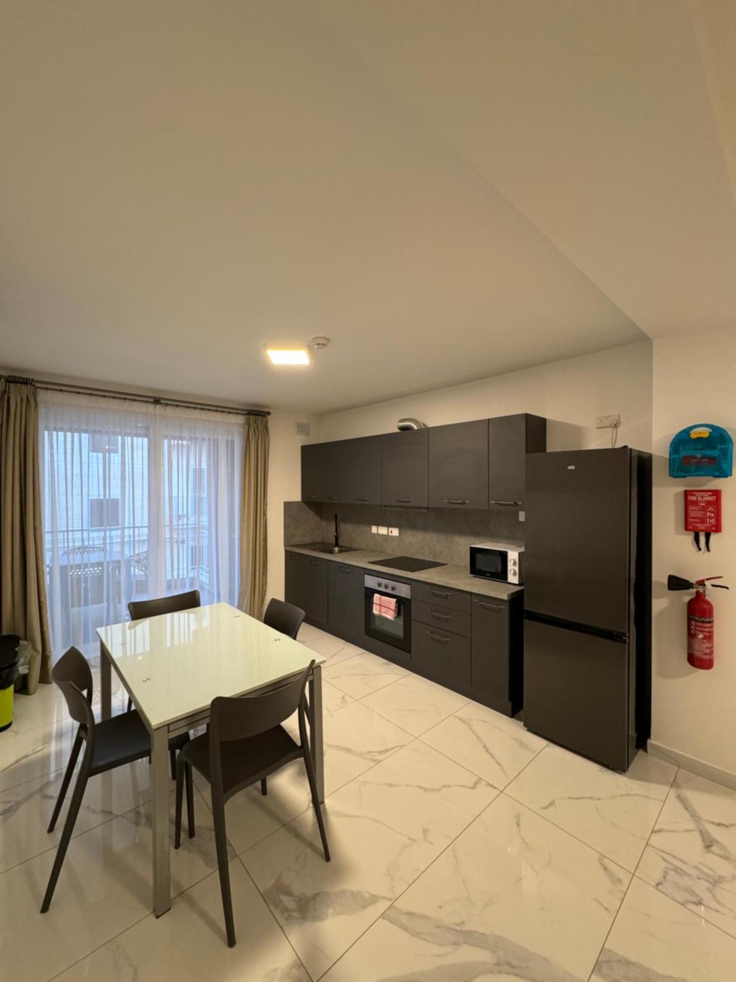 New And Modern Home In Bugibba, Great Location 세인트폴스베이 외부 사진